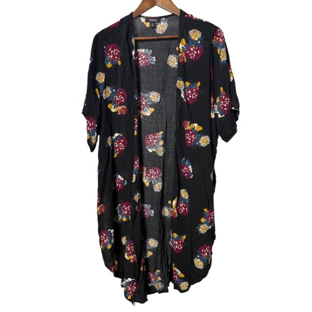 Torrid Women 1/2 Floral Black Open Kimono Cardigan Short‎ Sleeve Lightweight